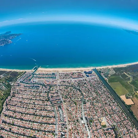 Luna By Interhome Empuriabrava